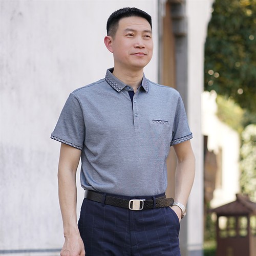 Khách hàng Bác Hùng