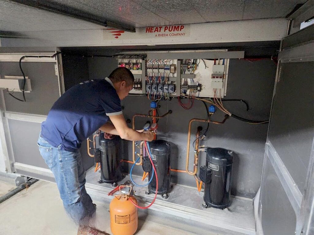 Nguyên nhân máy Heat Pump báo lỗi và cách khắc phục nhanh chóng